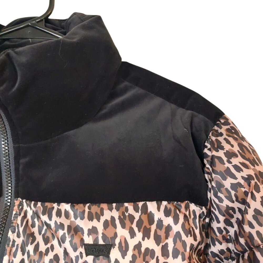 Levi's Jeans Leopard Print Puffer Jacket Size Large - Picture 3 of 12